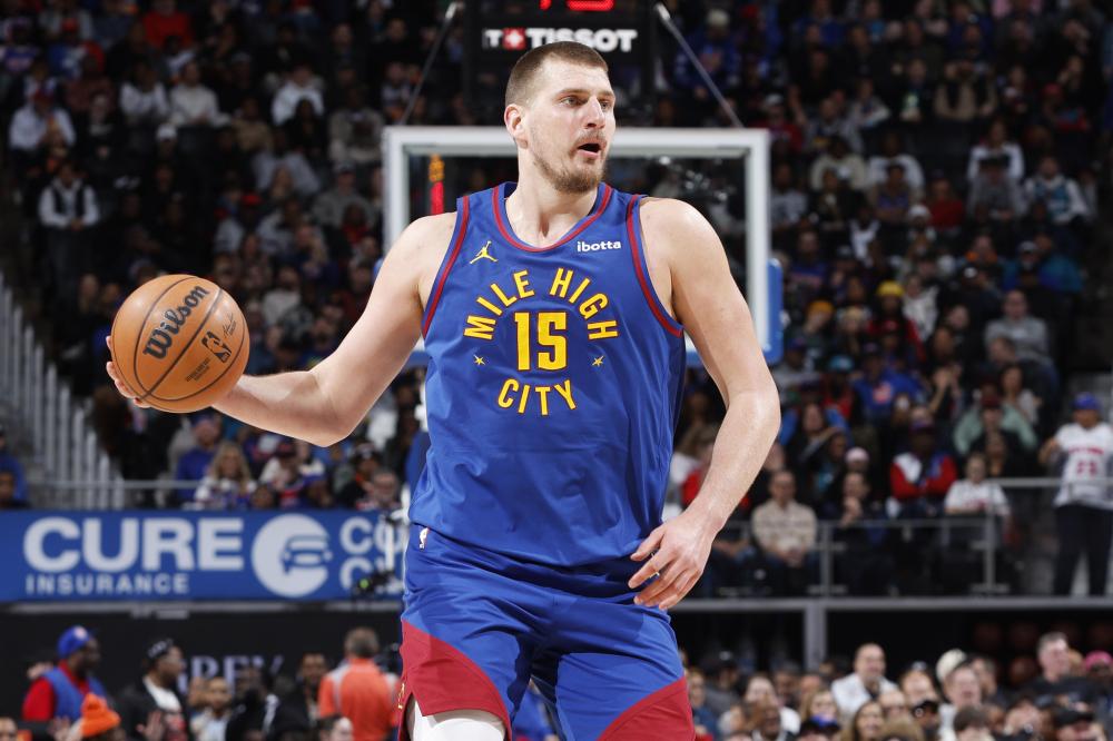 场优势不一 场优势不一