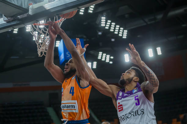 卡斯尔在这 卡斯尔在这